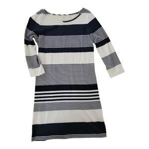 EUC Lilly Pulitzer Nautical Navy blue and white striped size small cotton dress